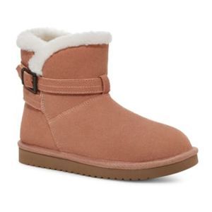 UGG Women's Ankle Boots in Tan and White